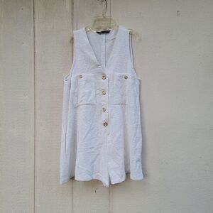 Zara sleeveless textured button front white romper sz M Pockets preppy Nautical